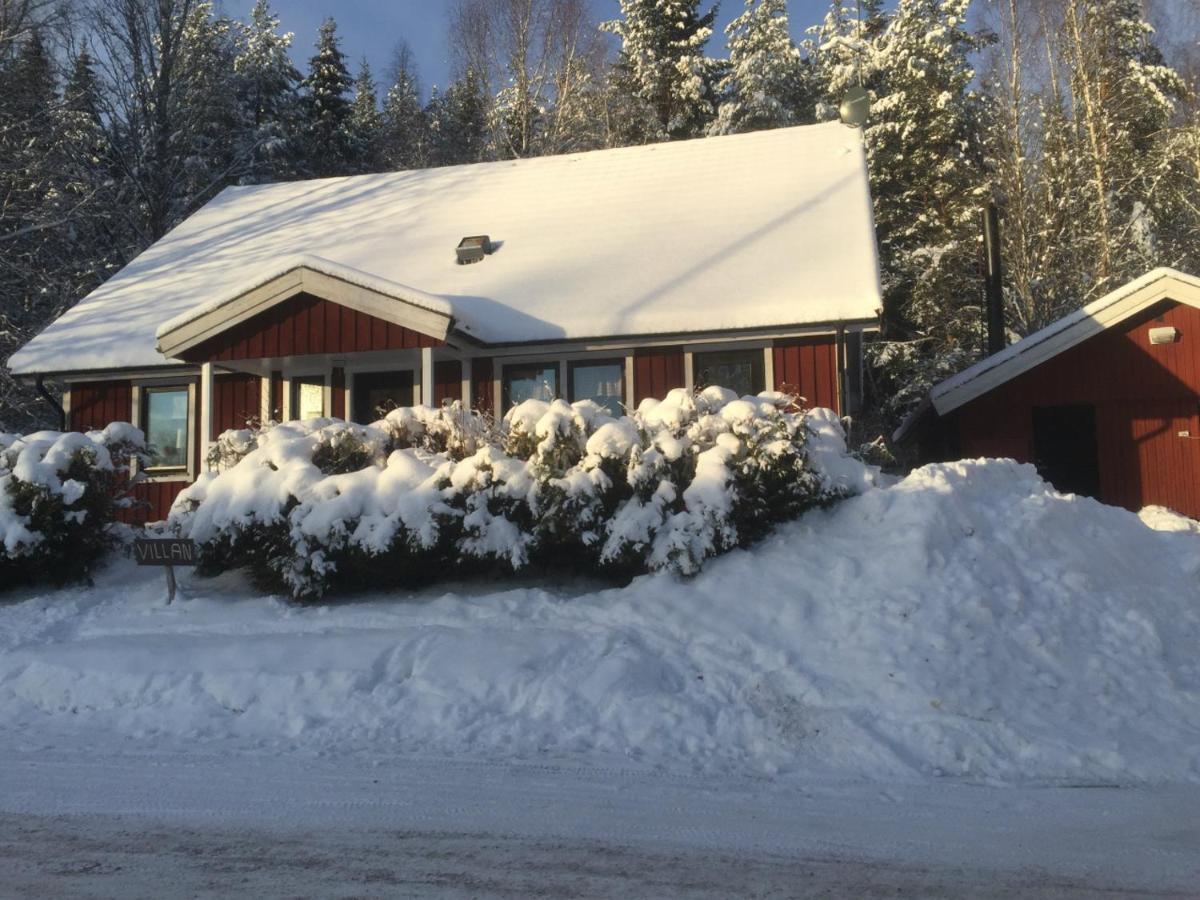 Villa Ulvshyttan village 500m from Romme stugby